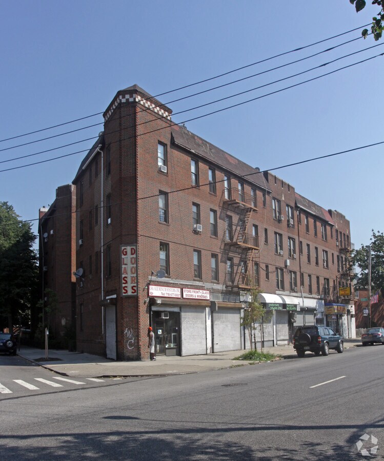 1487 E 37th St - 1487 E 37th St Apartments