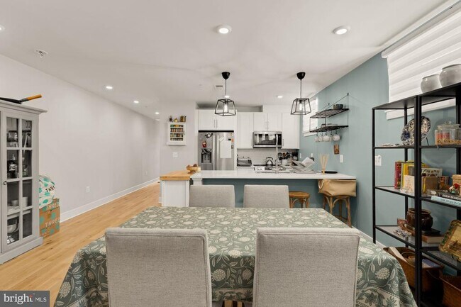 Photo - 719 18th St NE Unit 719-1