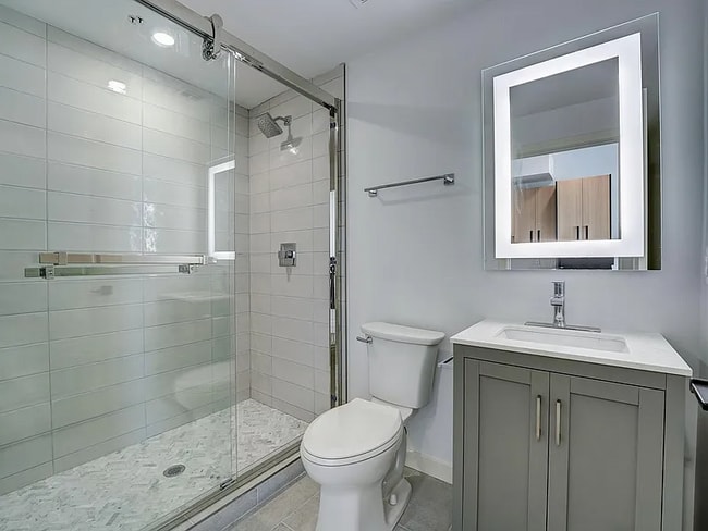 Photo - 1112 E Berks St Unidad 203