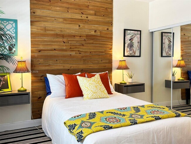 Photo - 335 Ocean Dr Unit 114