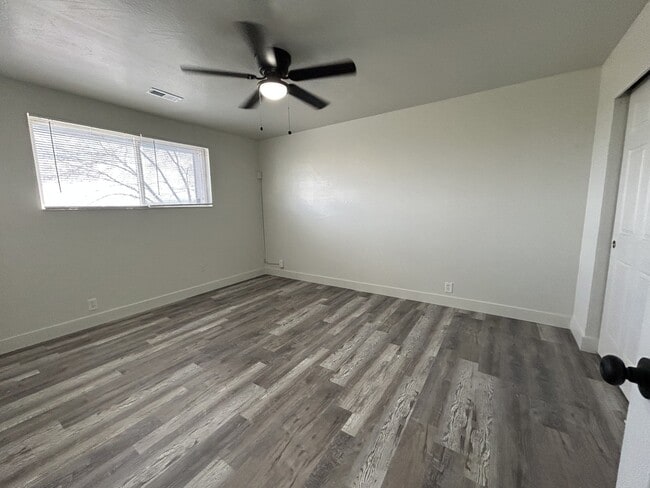 Photo - 1853 Lake Park Dr Unidad #1