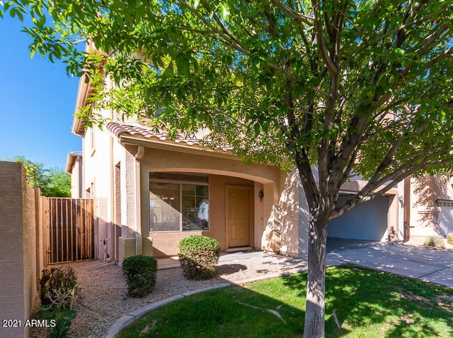Photo - 1296 E Weatherby Way House