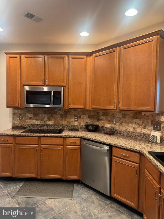 Photo - 138 Ivy Hills Terrace