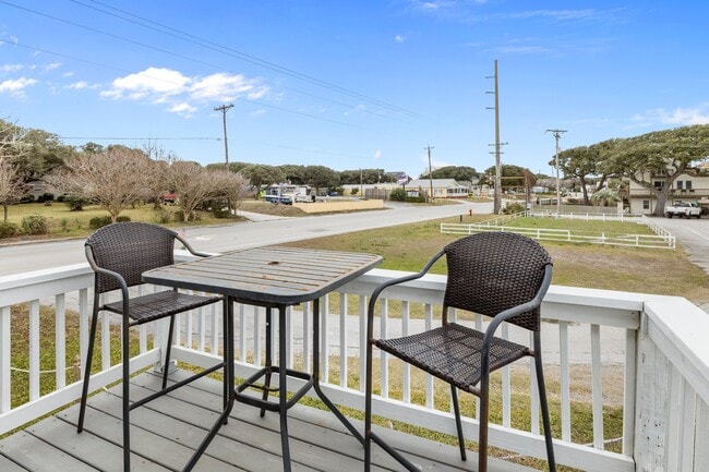 Photo - 1140 Salter Path Rd