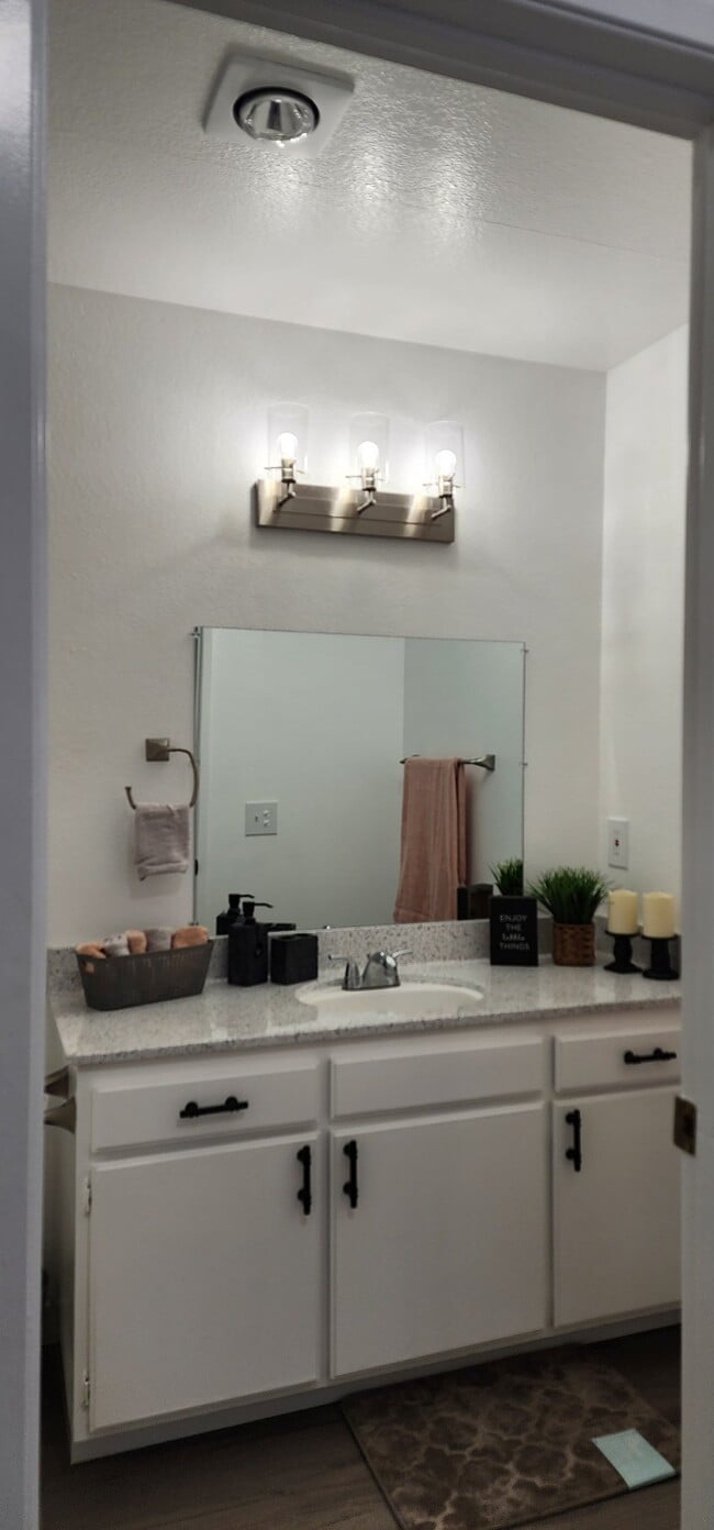 Photo - Town Center Terrace