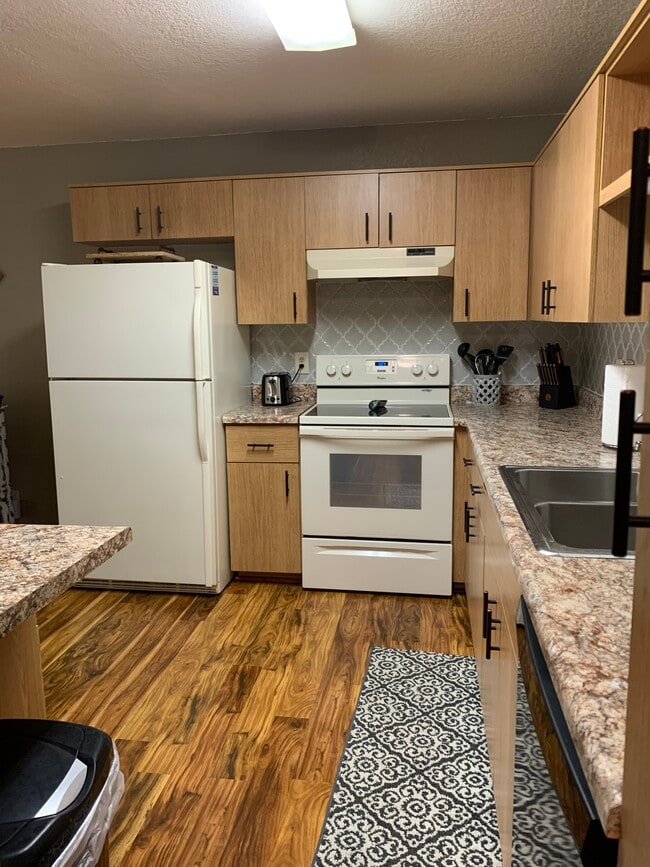 Photo - 2094 Mesquite Ave Unit 121