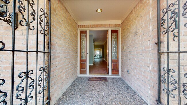 Photo - 12618 Misty Valley Dr