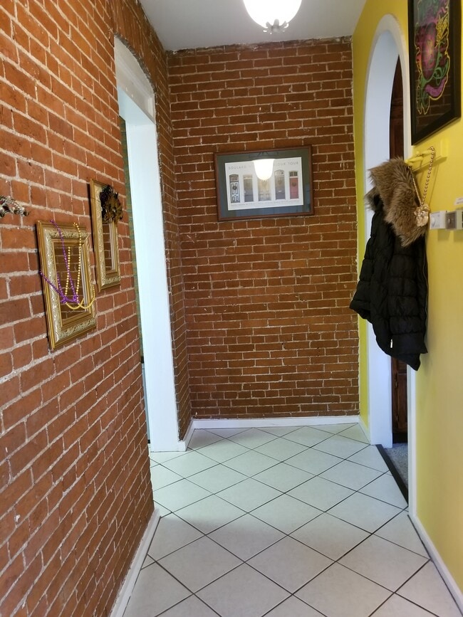 Entry way - 1916 S 10th St Unit 2nd Floor