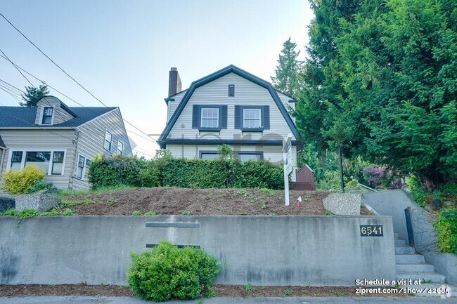Building Photo - 6541 20th Ave NE Rental