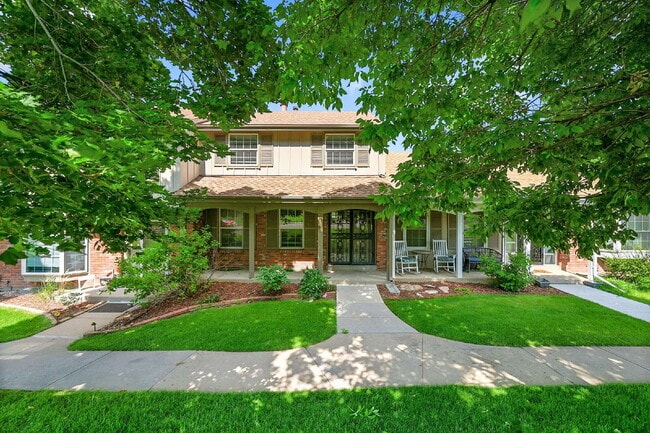 $2,700.00 - 3 Beds, 2.5 Baths, Townhouse i... - $2,700.00 - 3 Beds, 2.5 Baths, Townhouse i...