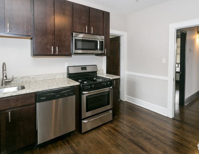 Photo - 3825 N Drake Ave