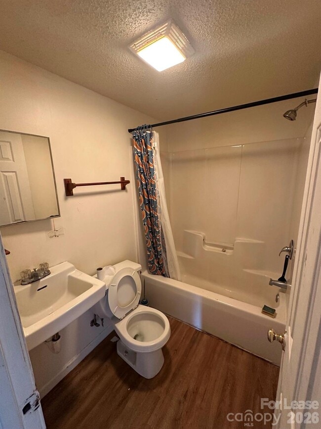 Photo - 1305 W Front St Unit B