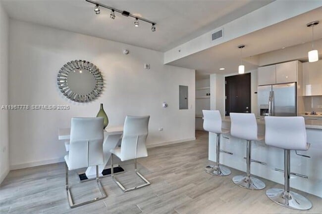 Photo - 999 SW 1st Ave Unit 999 SW 1st Ave 2415