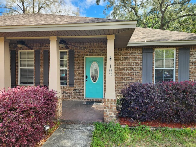 Photo - 102 Quince Ave