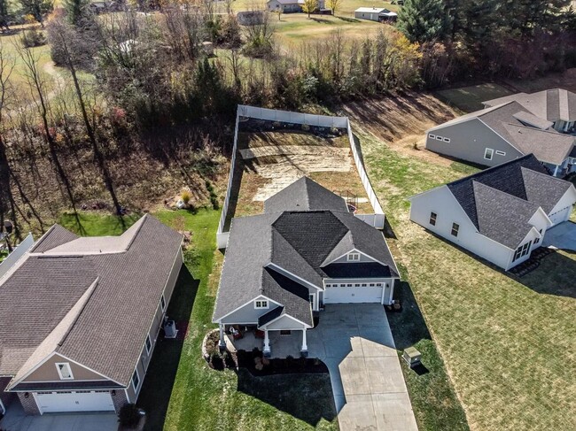 Photo - 515 Villa Ln