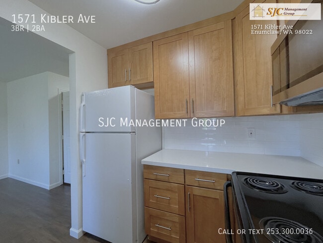 Photo - 1571 Kibler Ave