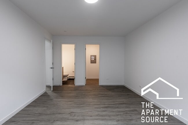 Photo - 7621 N Sheridan Rd Unit 7621 North Sheridan Rd