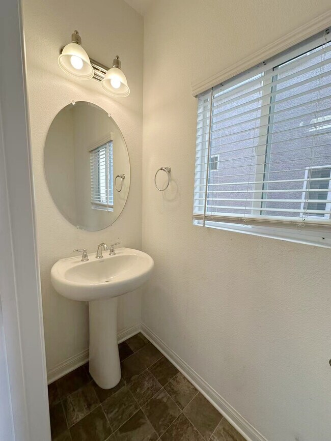 Photo - 7777 Bright Ldg St