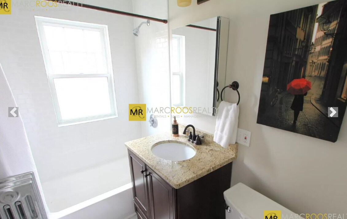 Photo - 62 Litchfield St Unit -