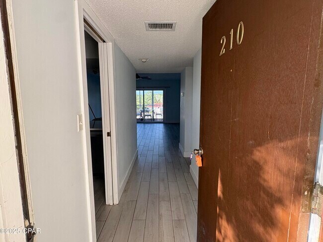 Building Photo - 112 Fairway Blvd Unit 210 Rental