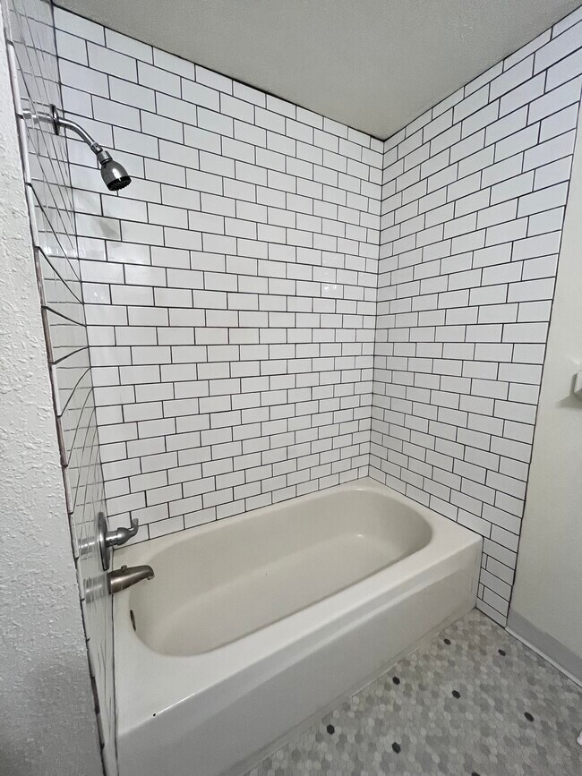 Photo - 814 NW 8th St Unit 814