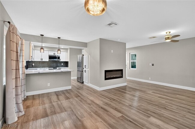 Photo - 333 S Tonopah Dr