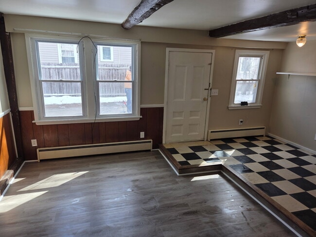 Photo - 103 E Steuben St