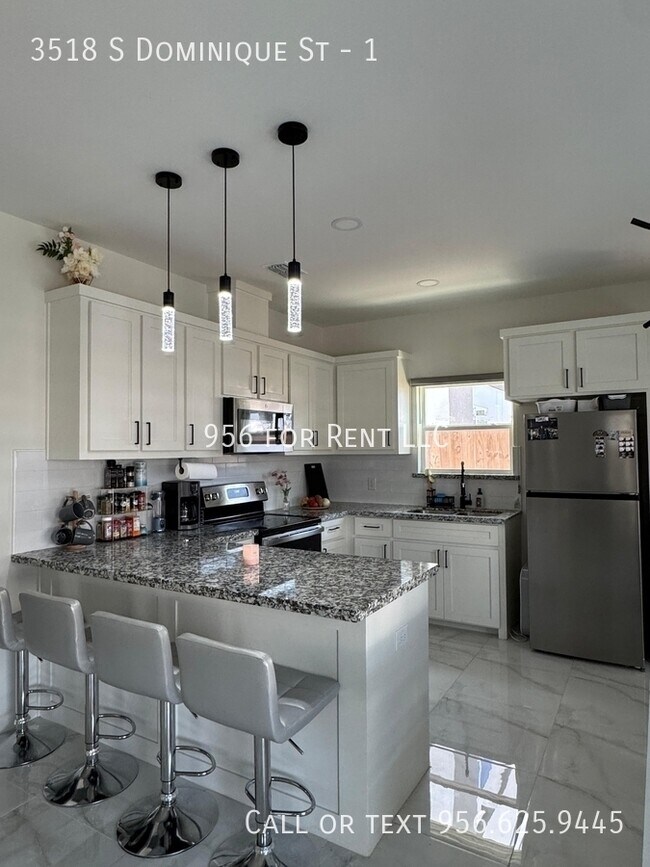 Photo - 3518 S Dominique St Unidad 1