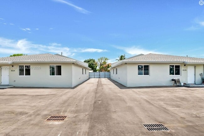 Photo - 10235 SW 173rd St Unit 10235