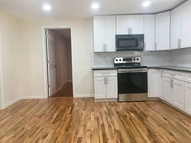 Photo - Beautifully Renovated Apartment in Cortlandt Manor Unit 1143