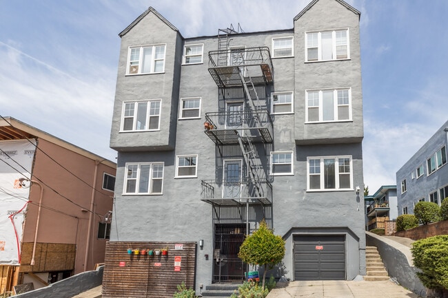 Building Photo - 421 Van Dyke