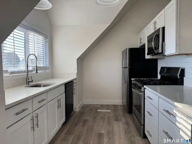 Photo - 87 Montoya Dr