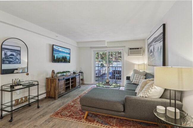 Photo - Heritage at the River