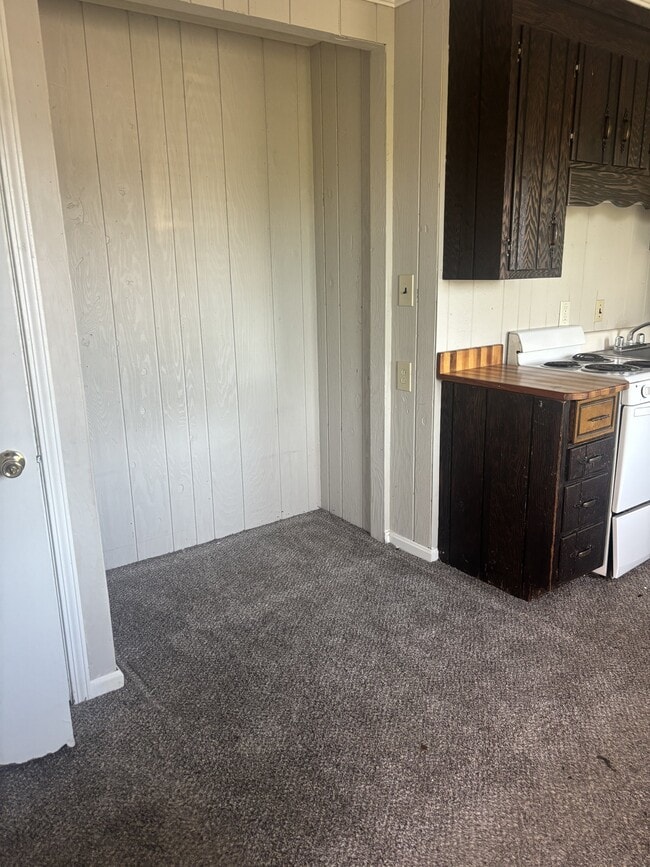 Photo - 608 Jack Warner NE Pkwy Unit 15c