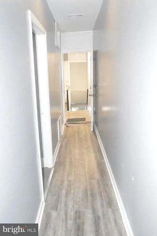 Photo - 129 W Miner St