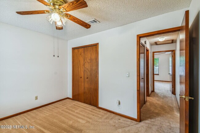 Photo - 8167 Sable Woods Dr N