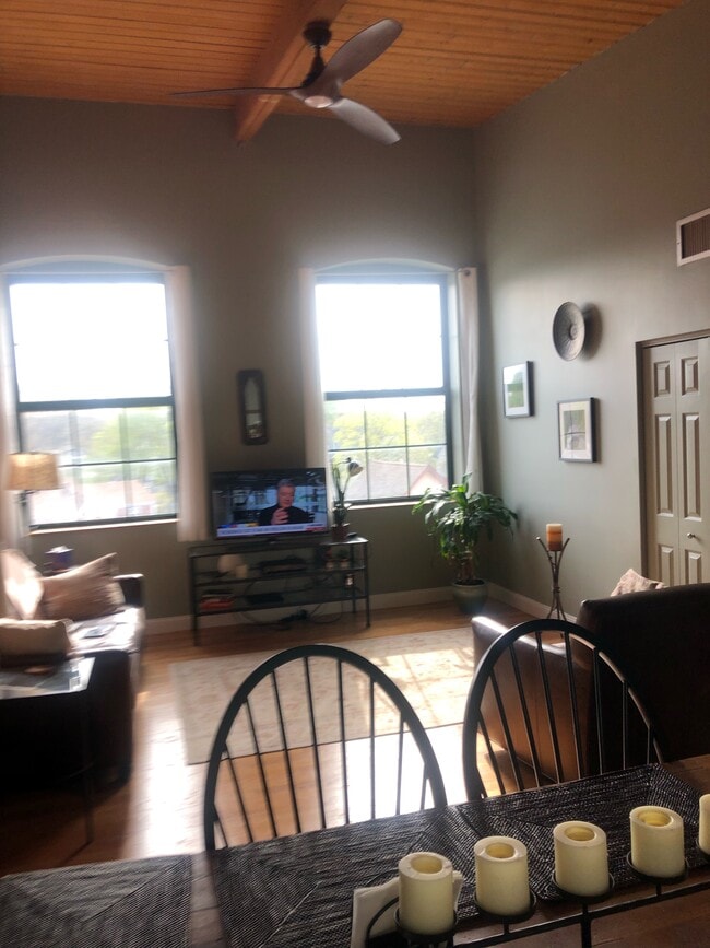 Photo - 54 Green St Unit 401