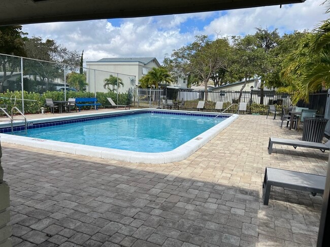 Photo - 3001 NW 4th Ter Unit 151