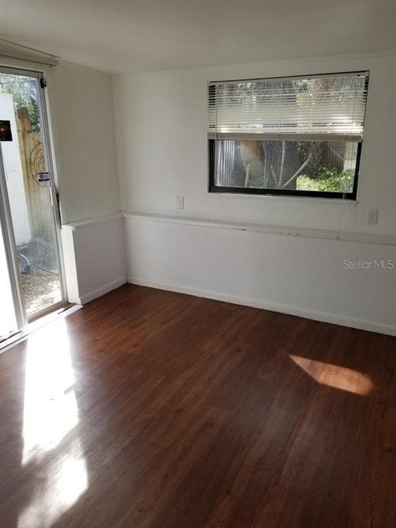 Photo - 7039 Aurora Dr