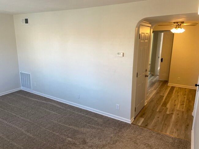 Photo - 530 Hadley Ave Unidad 3