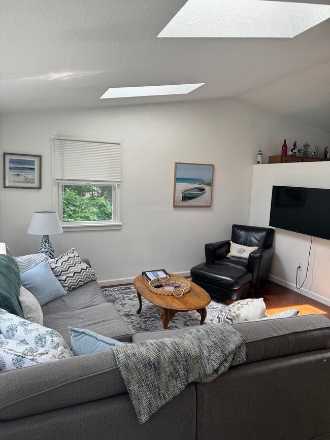 Photo - 6 Wood Sorrel Trl