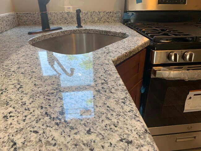 Photo - 3526 Stouton St