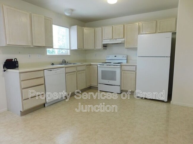 Photo - 429 Pendleton St Unidad 2