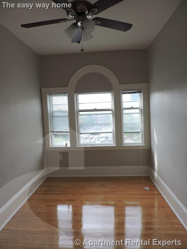 Photo - 12 Pleasant St Unidad 2