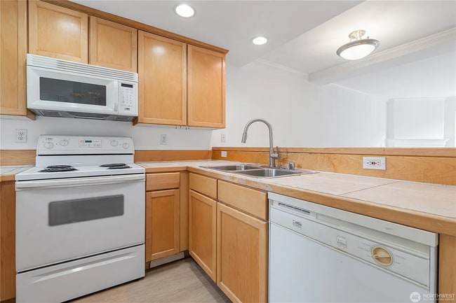 Photo - 17921 80th Ave NE