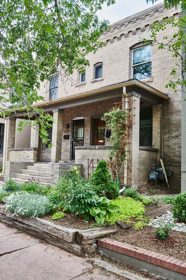 Front of House - 1359 N Marion St