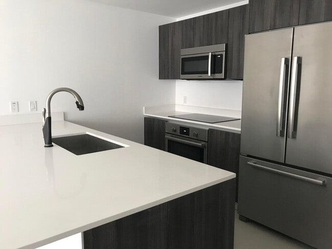 Photo - 488 NE 18th St Unit 807