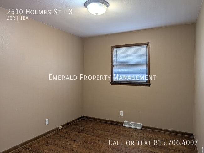 Photo - 2510 Holmes St Unidad 3