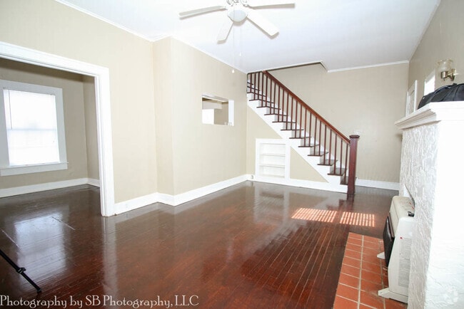 Building Photo - Great 2 bedroom in Highland! Rental