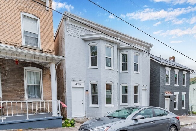 Building Photo - 420-422 Walnut St Unit 422 Rental